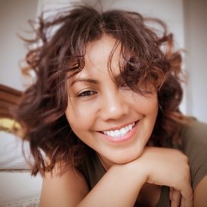 Meet your Posher, Siti